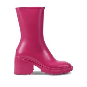 New w/Box INC International Concepts Everett Fuschia Rubber Rainboot Size 8